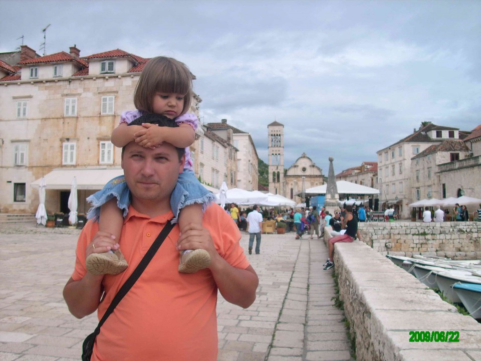 Hvar 2009 - foto povečava