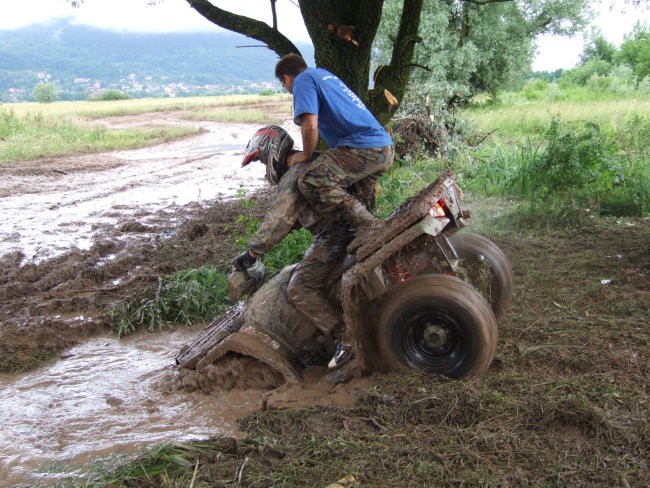 DRUŽENJE KAMENI SVATI 07.06. - 08.06.2008. - foto povečava