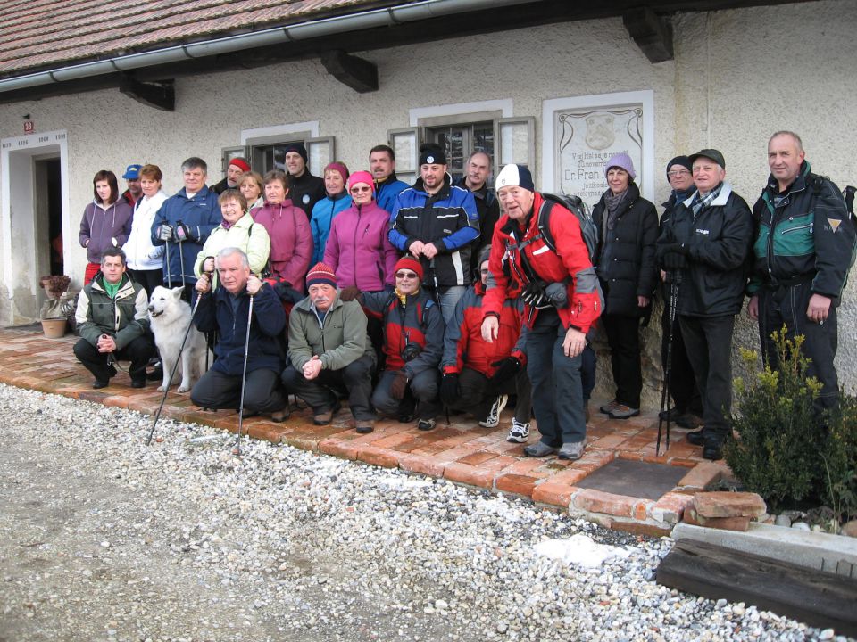 Miklošičev - pohod na jeruzalem 2013 - foto povečava