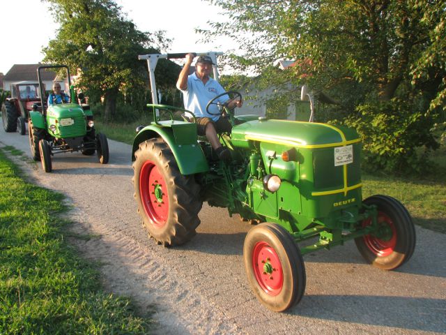 DRUŠTVO OLDTIMER STARA GORA  NA GRÜNTU  - foto