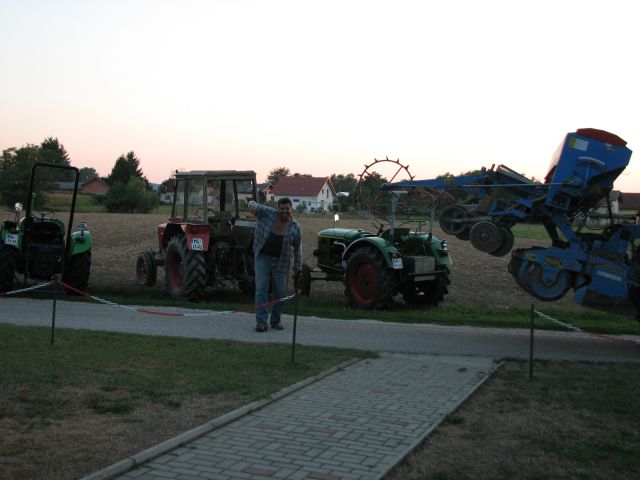 DRUŠTVO OLDTIMER STARA GORA  NA GRÜNTU  - foto