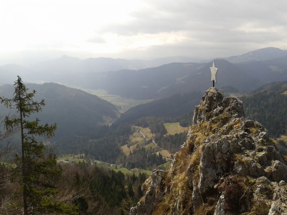 Jamnik, Bičkova skala, Dražgoše - foto povečava