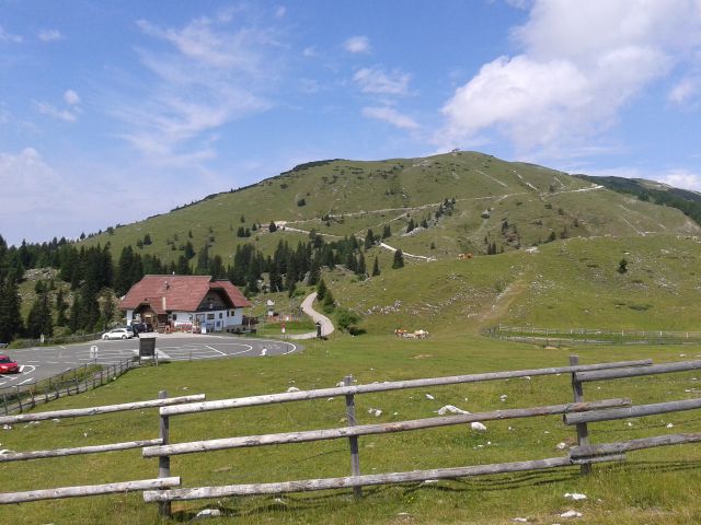 Dobratsch- Alpenstrase - foto