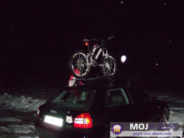 Nočno kolesarjenje Pod Storžičem - foto