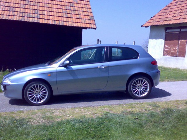 Alfa 147 - foto