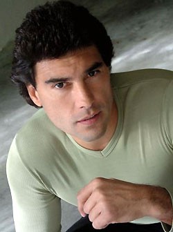 Eduardo Yanez - Juan Reyes - foto