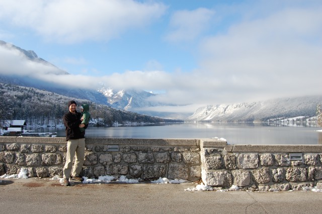 Konec novembra nas je obiskal Patric iz ZDA. Z mami sva ga peljala v Bohinj in na Bled. 
