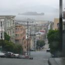 strmine San Francisca z Alcatrazom v ozadju