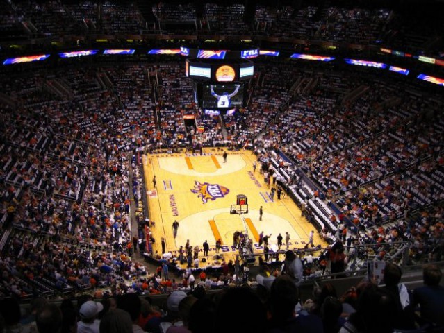 Na tekmi 2. kroga končnice Phoenix Suns - Dallas Mavericks