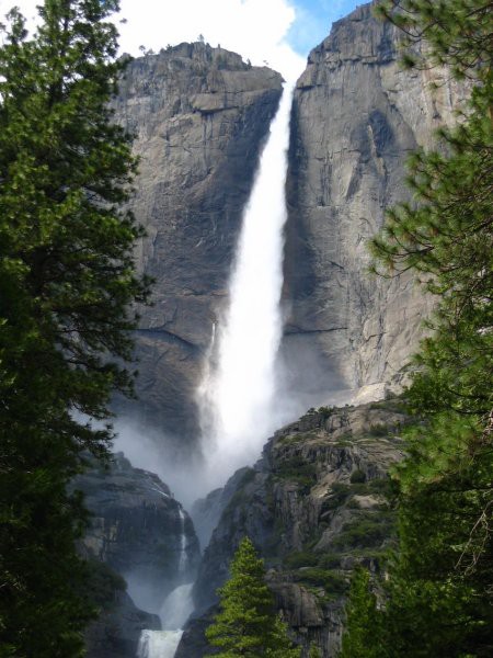 Drugi najvišji slap na svetu - Yosemite Fall