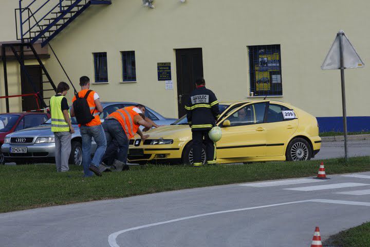 4.AVTOSLALOM LOČICA OB SAVINJI 2009 - foto povečava