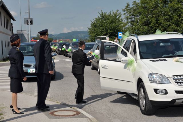 Gasilski vodomet--špalir - foto povečava