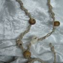 ogrlica in zapestnica-vrv, lesene bunkice in školjke