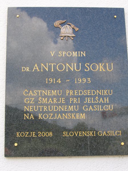 Odkritje spominske plošče dr. Antonu Soku - foto