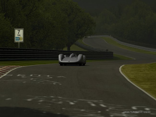 Gran Turismo 4 Photomode - foto povečava