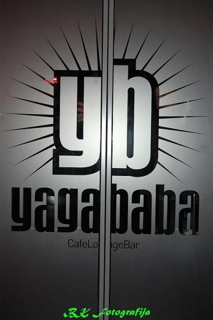 Yagababa gogo dance 8.11.08 - foto