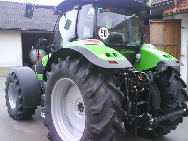 Deutz-Fahr Agroton K110 - foto povečava