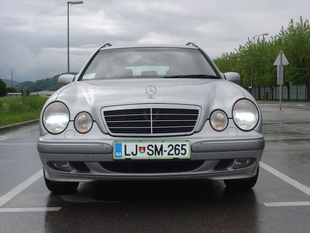 MB 2002 E320-T - foto