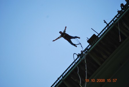 Bungee - foto povečava