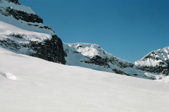 Wedgemount Lake mart 2005 - foto povečava