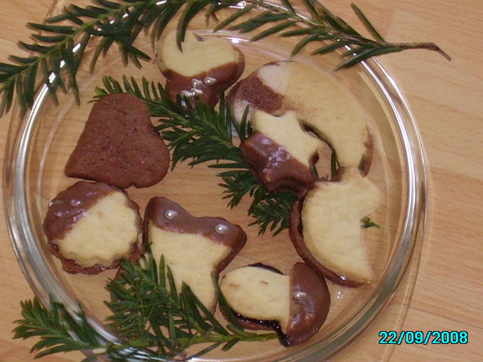 Moto piškoti (malo drugače)
recept s kulinarične slovenije