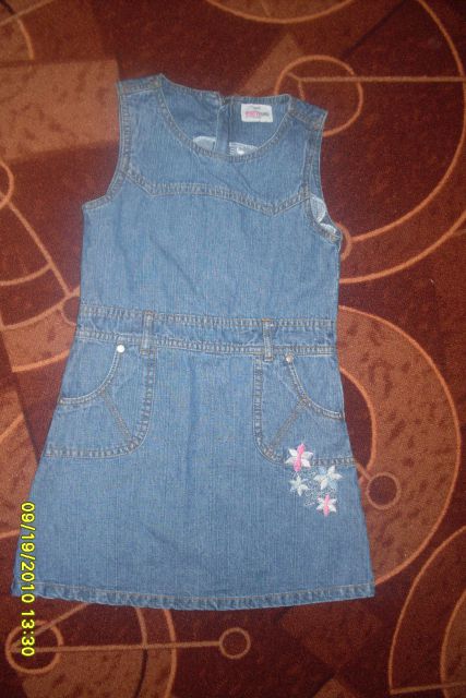 16.jeans oblekca ,št.122,...6€