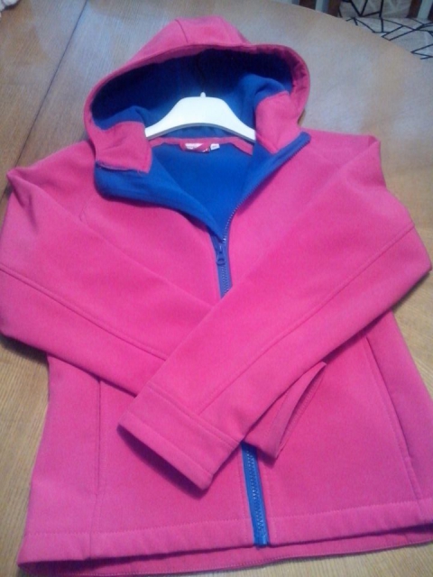 Jakna softshell, št.152,....10€,...8€