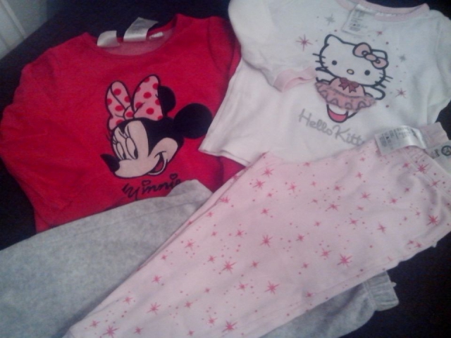 Hm, pižama minnie in hello kitty ,št.92,....