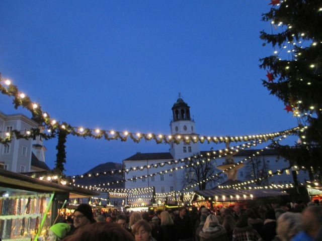Praznični Salzburg 2022 in 2015 - foto