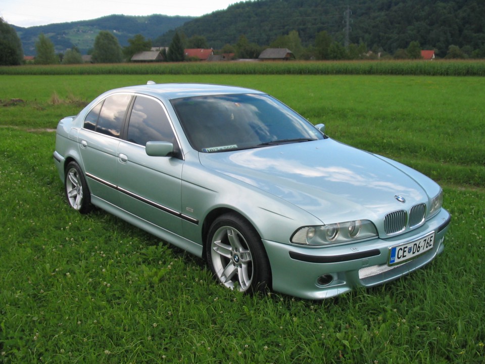 My BMW 528iA - foto povečava