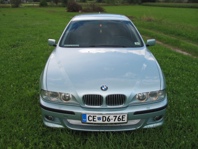 My BMW 528iA - foto