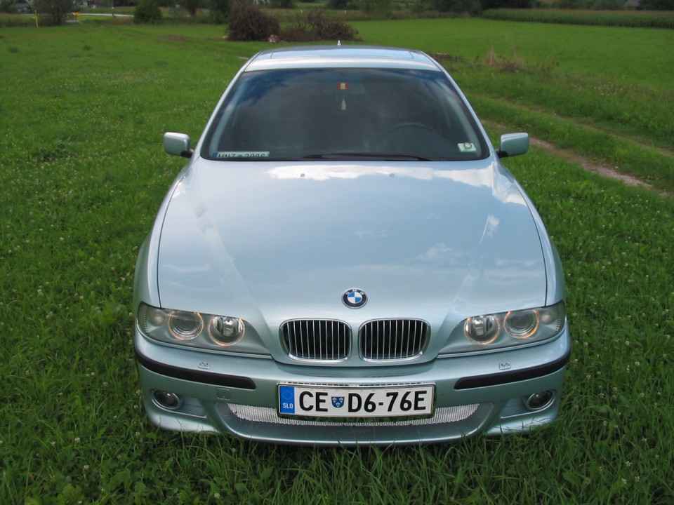 My BMW 528iA - foto povečava
