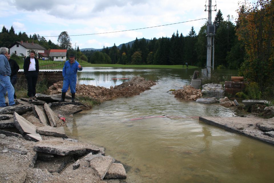 Poplave - foto povečava