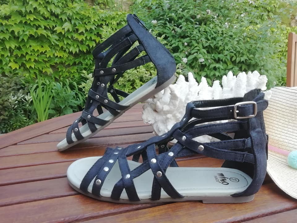 Usnjeni sandali, št. 31 - foto povečava