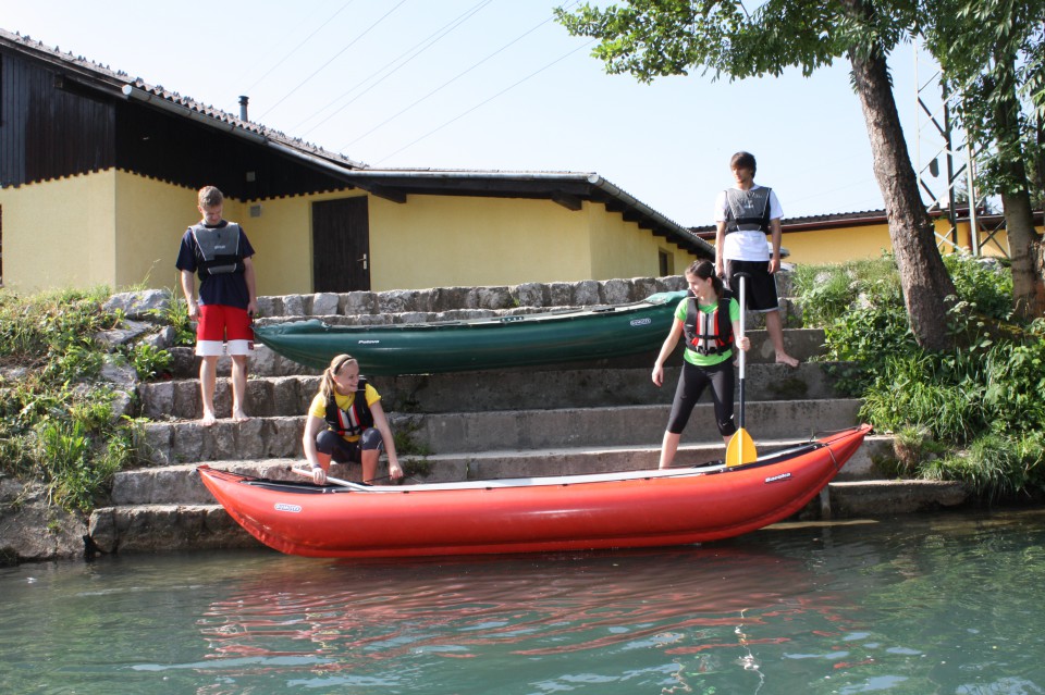 Veslanje sava - foto povečava