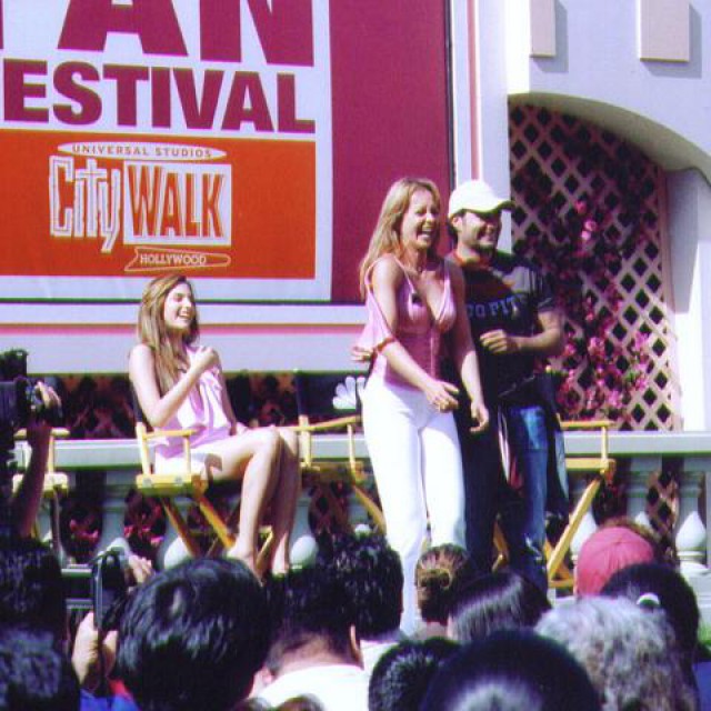 2004 NBC Daytime and Telemundo Fan Festival - foto