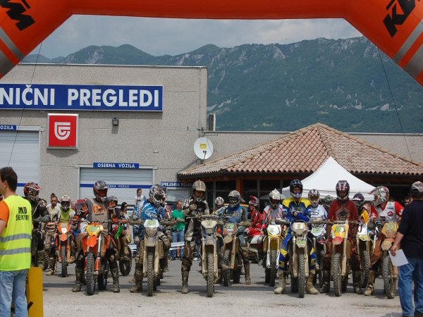 Enduro ajdovščina - foto