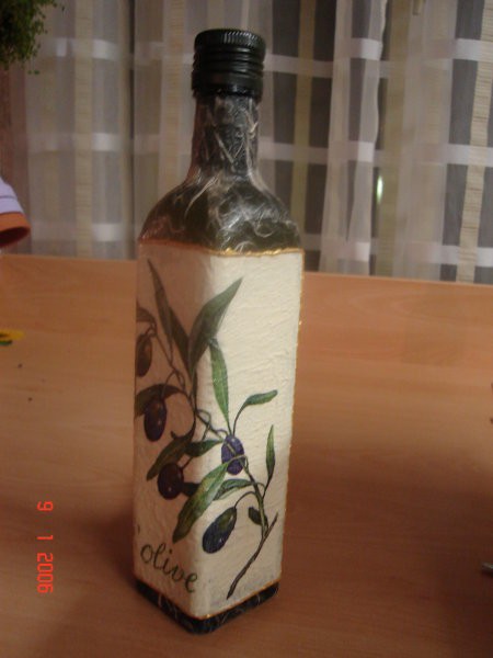 Flaša za olivno olje.