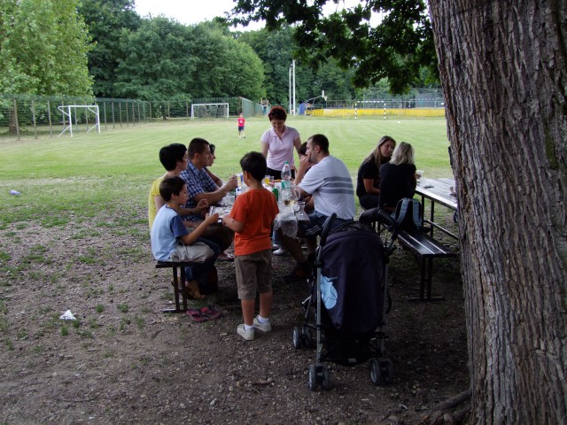 Piknik 10.06.2009 - 1.b razred  - foto
