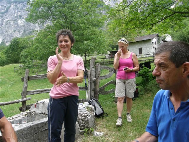 Pohod Javorca, izvir Tolminke 25.6.2012 - foto povečava