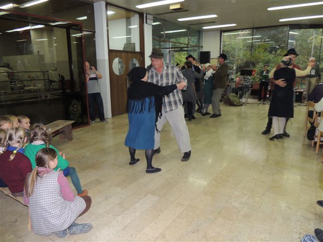 Skupščina Ilirska Bistrica 28.9.2013 - foto povečava