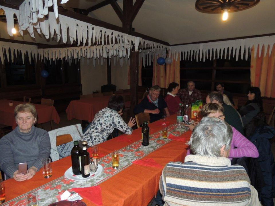 Novoletna večerja pri Palukču 21.12.2014 - foto povečava