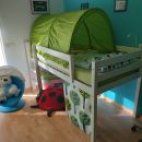 otroška postelja s toboganom, z Ikea dodatki