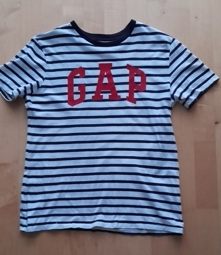 164 (XXL) GAP majčka, lepo ohranjena. 2€.