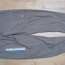 32 (M) Nike hlače, zelo dobro ohranjene.8€.