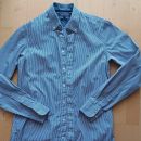 S srajca Tommy Hilfiger, original, kot nova. 9€.