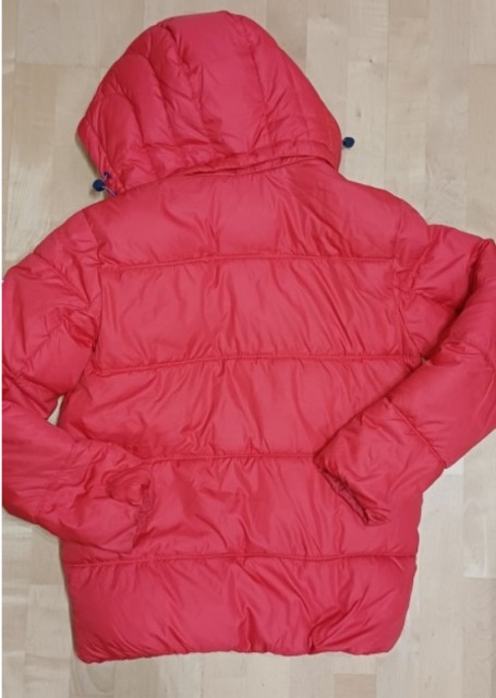 M bunda Tommy Hilfiger. original. 25€. - foto