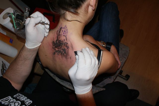 Renee tattoo - foto