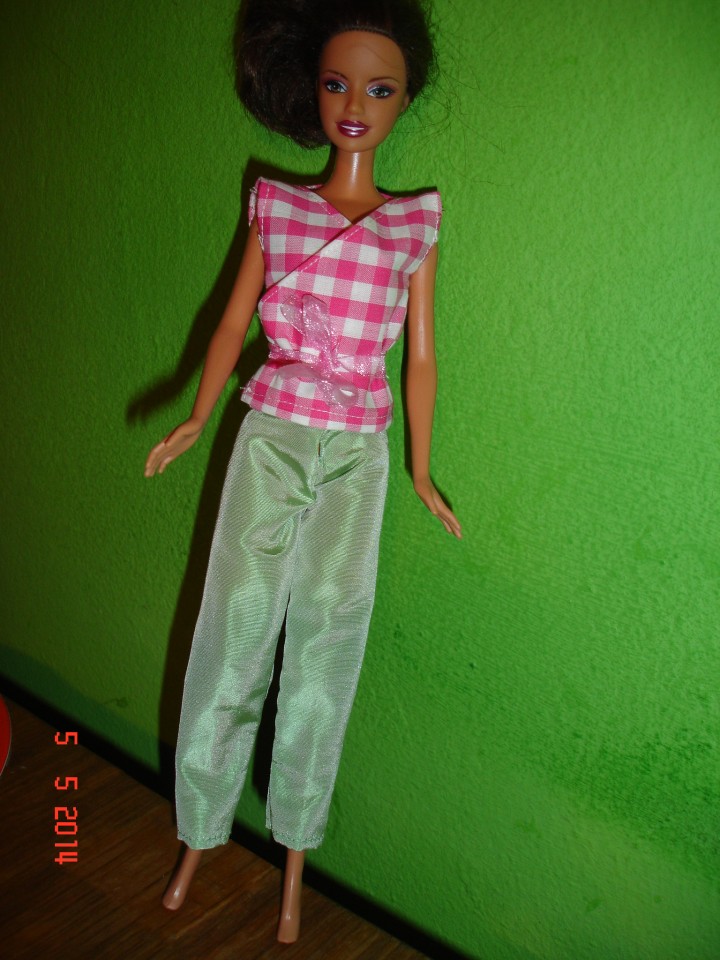 Barbie oblačila - starejša (začetki) - foto povečava