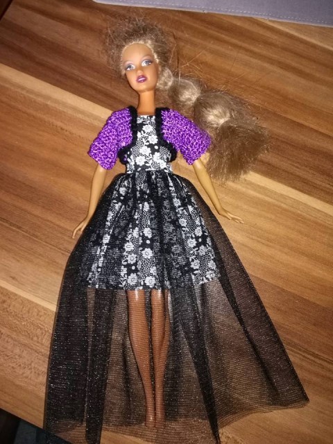 Barbie oblačila - novejša - foto